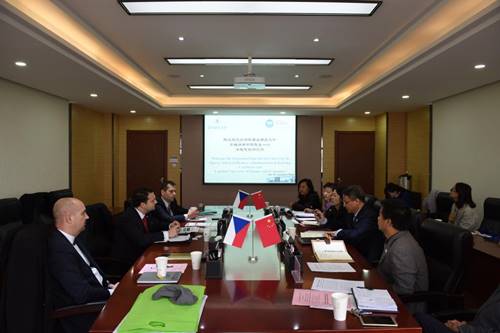 说明:http://iecc.lzufe.edu.cn/_mediafile/gjjlyhz/2018/10/29/3elkqh5b7f.jpg